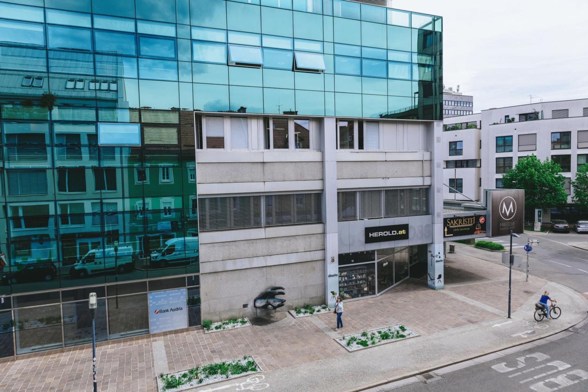 Cityhotel Am Domplatz Self-Checkin クラーゲンフルト エクステリア 写真