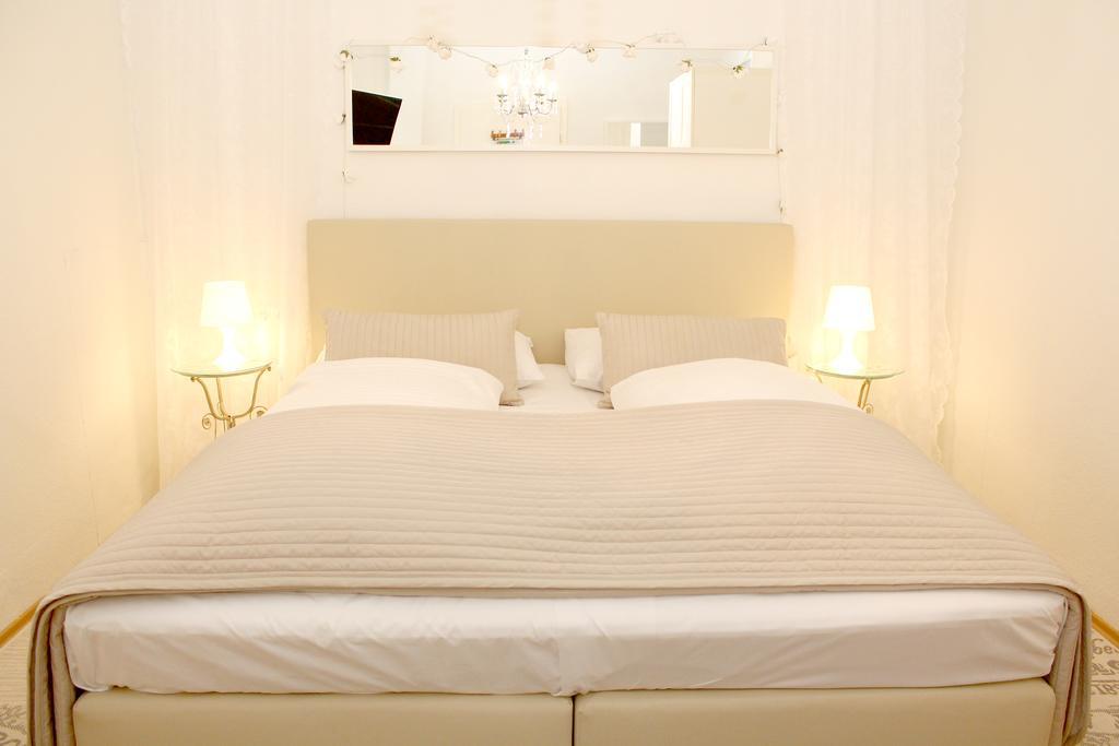 Cityhotel Am Domplatz Self-Checkin クラーゲンフルト 部屋 写真