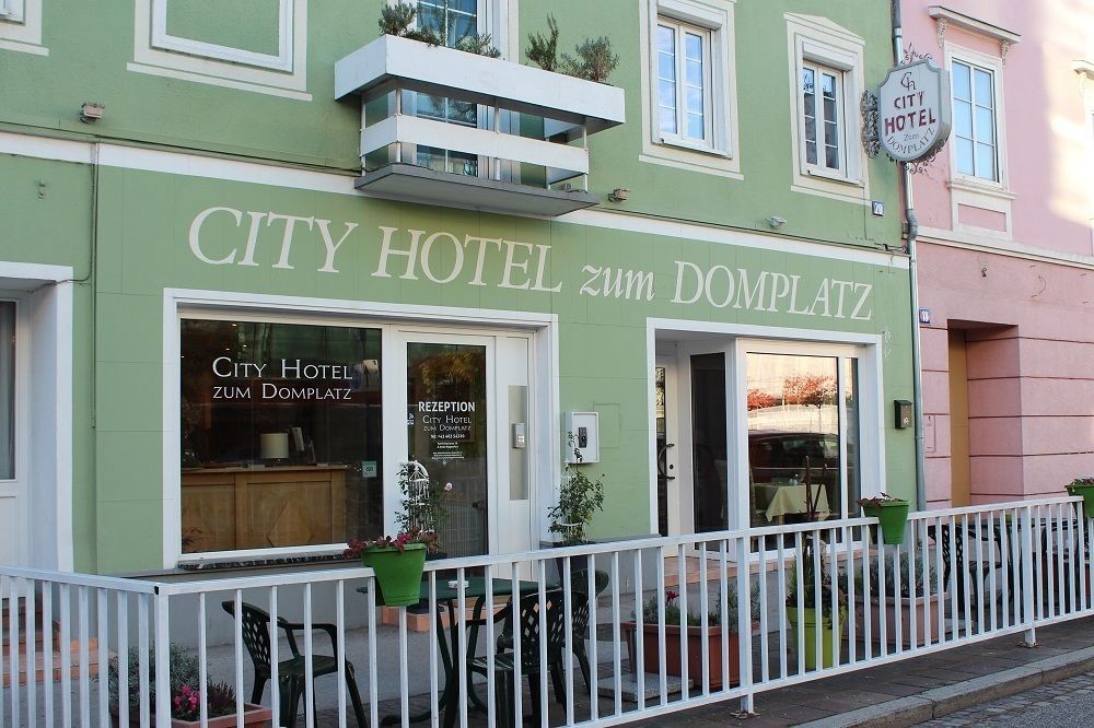 Cityhotel Am Domplatz Self-Checkin クラーゲンフルト エクステリア 写真